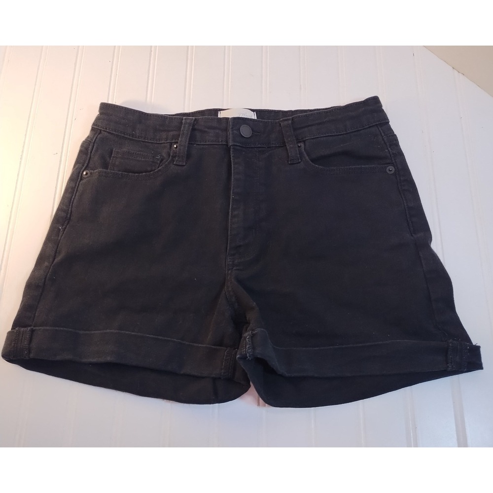 Universal Thread Black High Rise Midi Denim Jean Shorts Size 8/29R Festival Goth